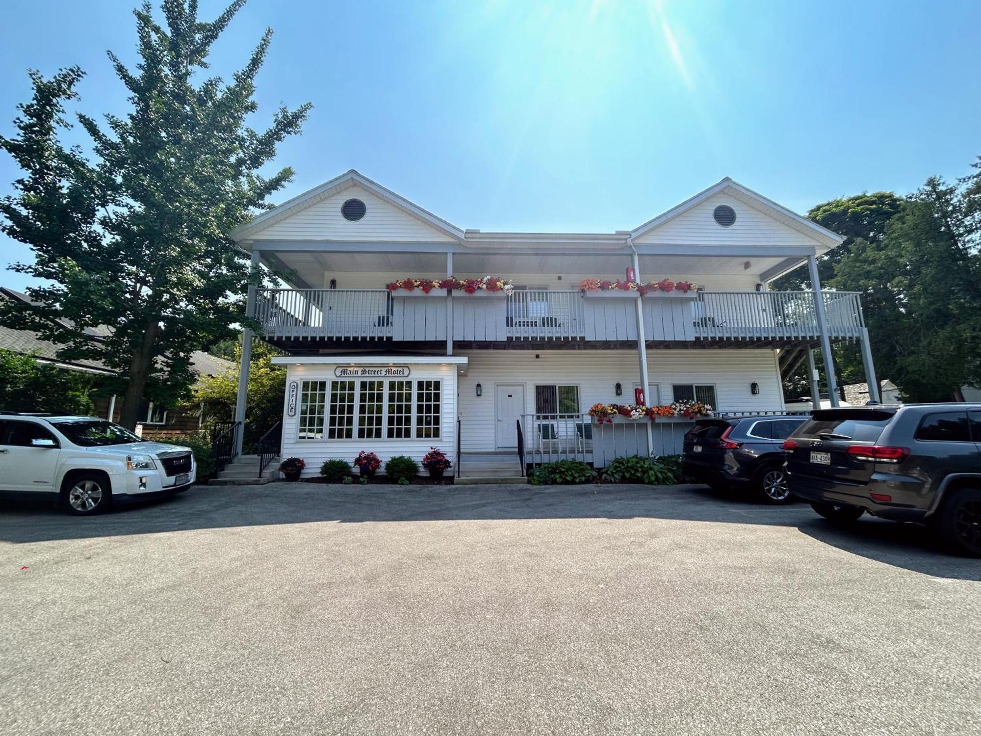 Main Street Motel Fish Creek Exterior foto