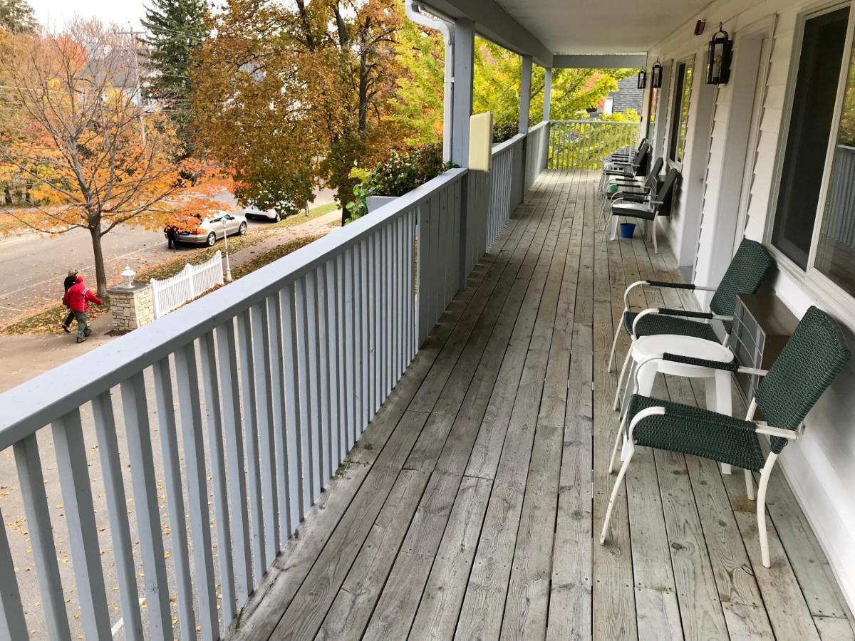 Main Street Motel Fish Creek Exterior foto